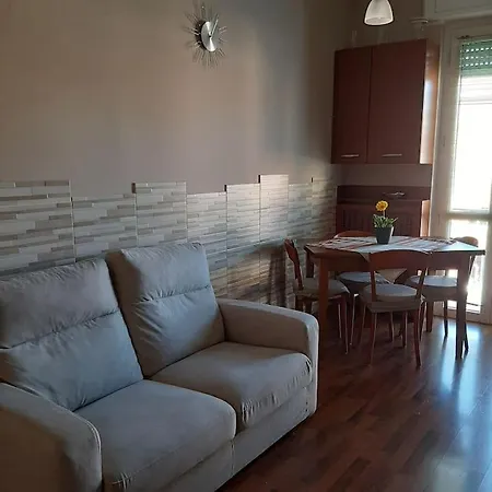 Mice Ottima Soluzione Per Il Centro E La Svizzera Apartment Como Exterior photo